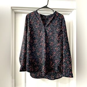 Hillary Radley size L long sleeve women’s blouse.